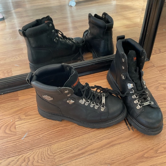 Harley Davidson Boots - Picture 2 of 6